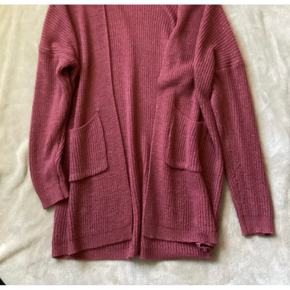 Size small maroon cardigan with pockets, good condition